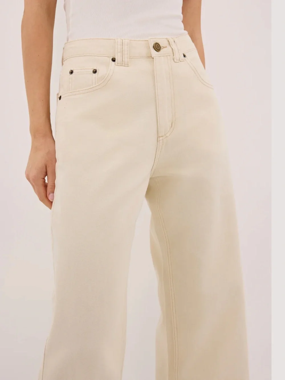 DISSH Reagan 2.0 Natural Slouchy Jean NWOT - Picture 2 of 3